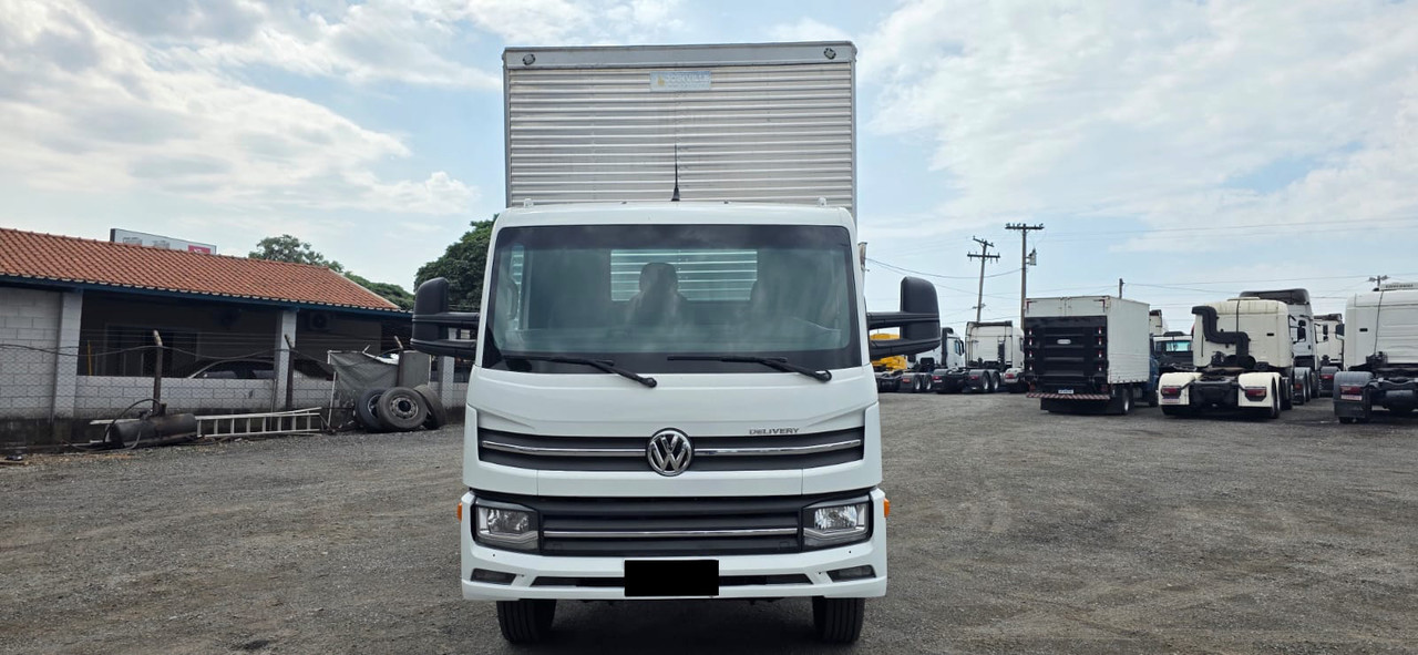 Volkswagen 11-180 Delivery  - 23/24 3