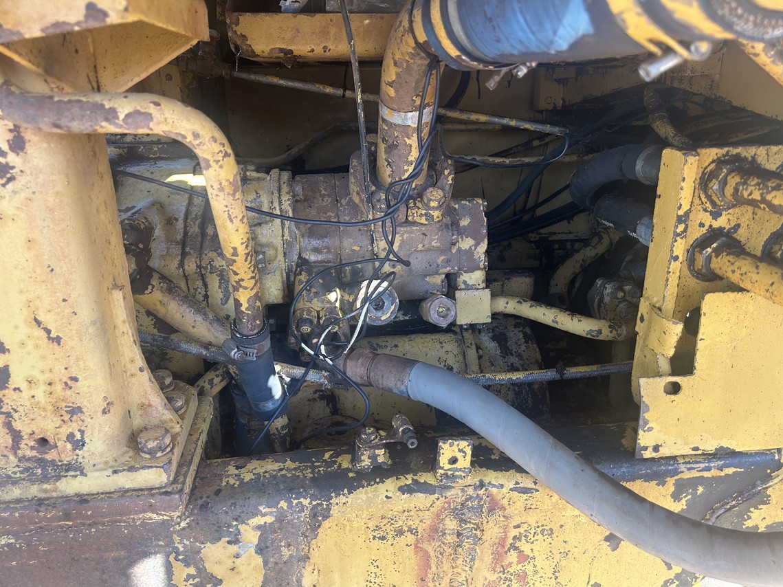 Caterpillar  930 - 80/80 5