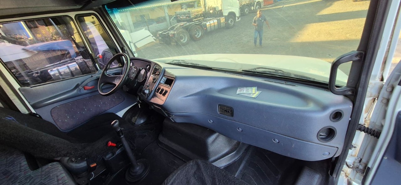 Mercedes Benz MB 1634 - 09/09 7