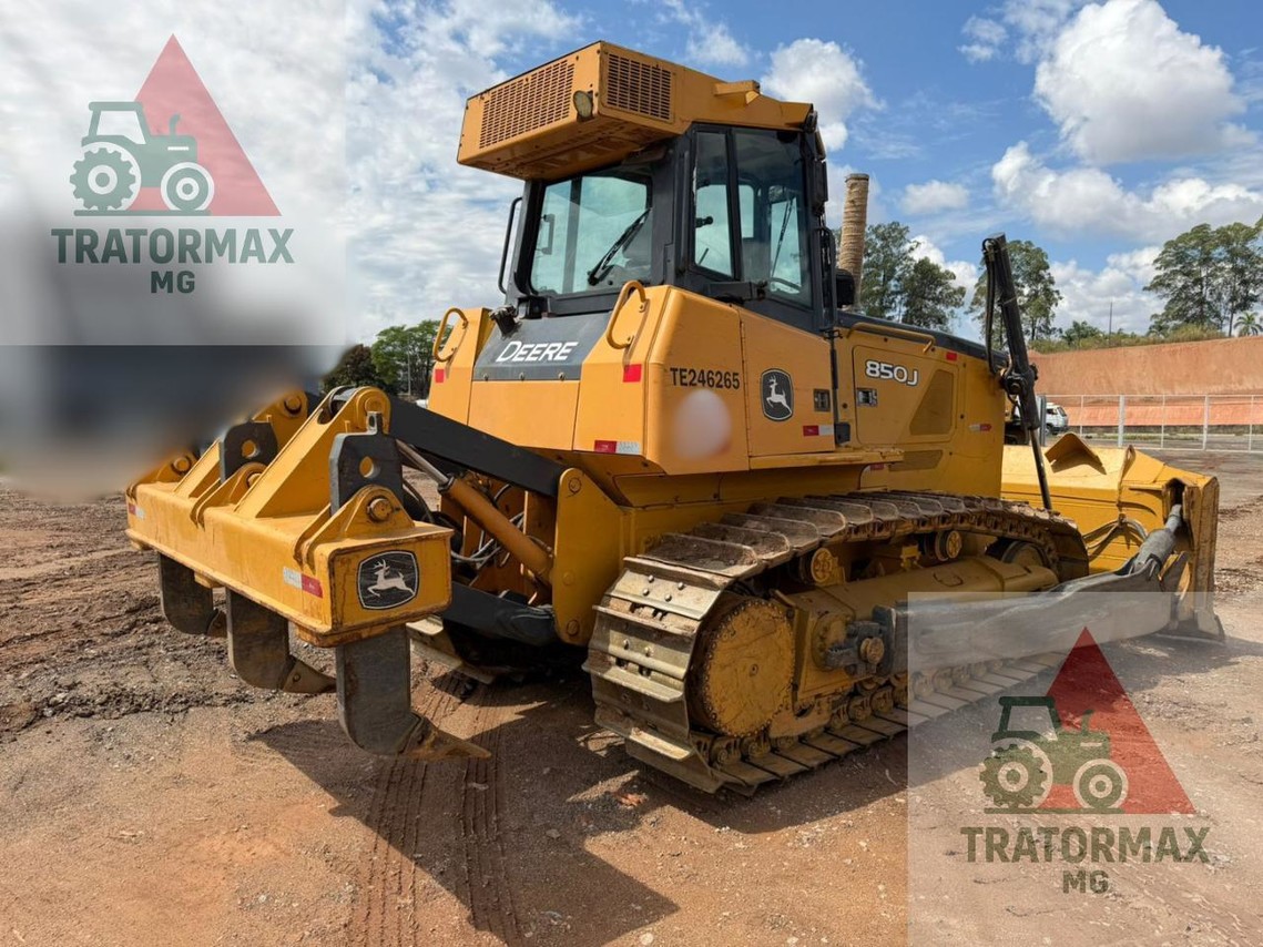 John Deere 850J - 15/15 2
