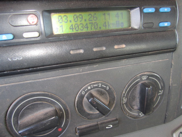 Volkswagen 26-260 E Constel. 6x4 - 11/12 8