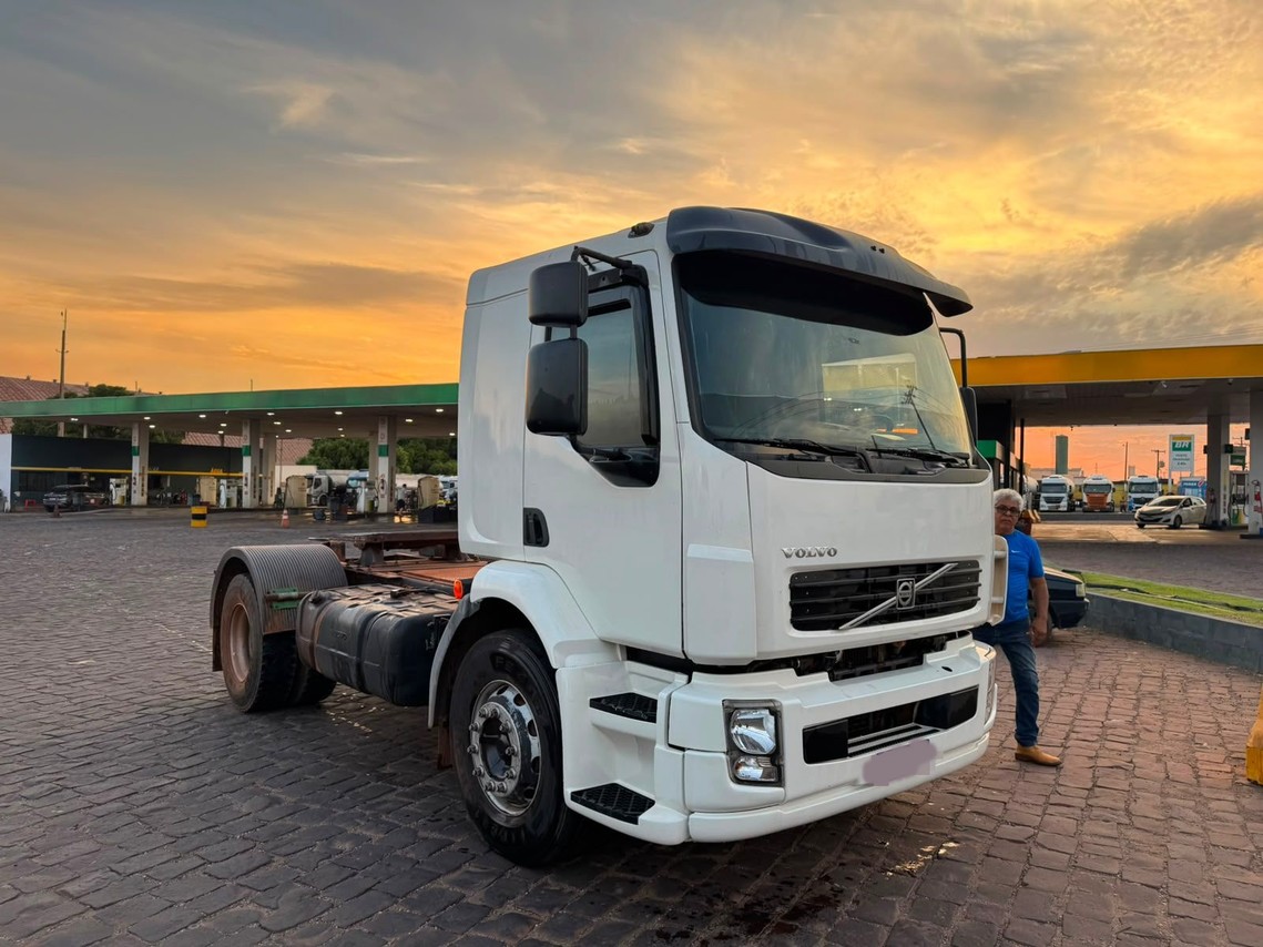Volvo VM310 - 11/11 6