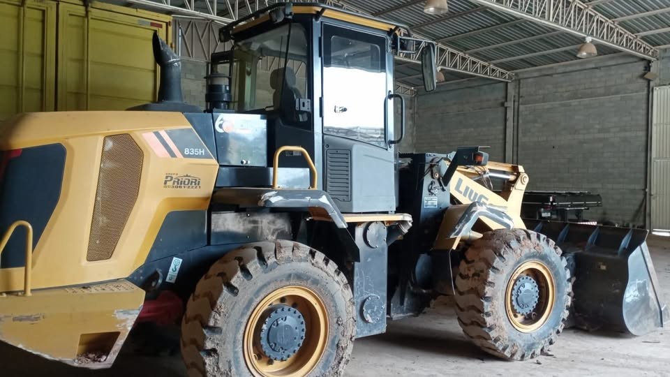 Liugong  835 - 20/20 5