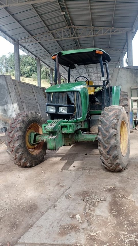 John Deere 6415 - 09/09 3