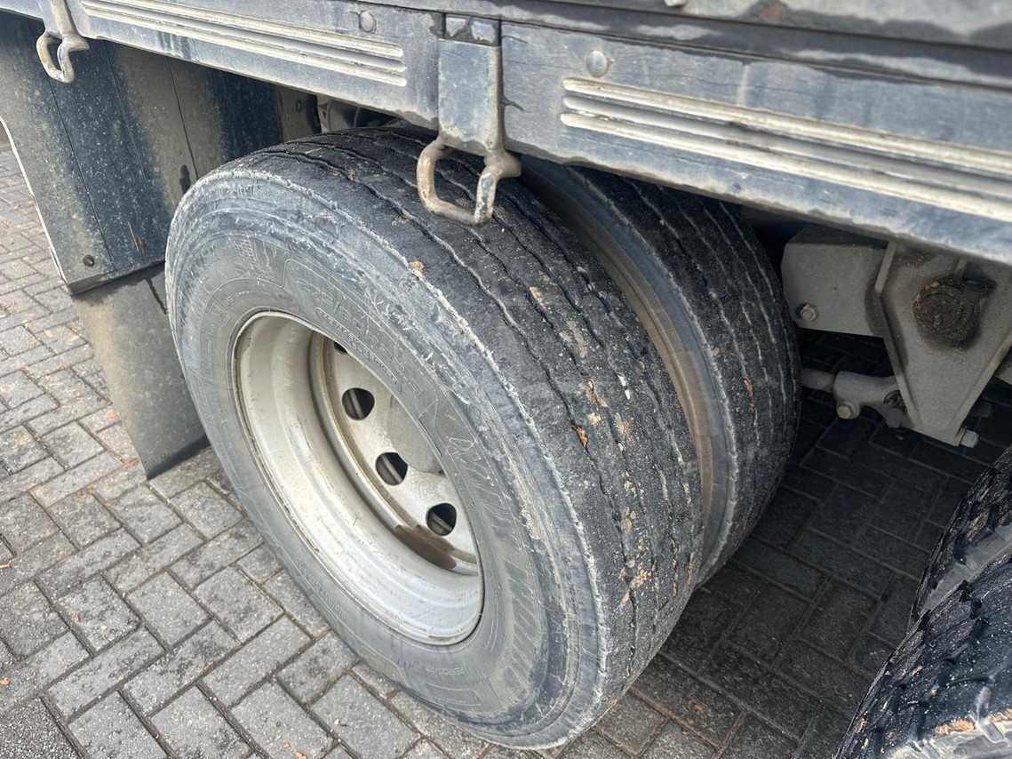 Volkswagen 24-280 E Constellation 6x2 - 14/14 3