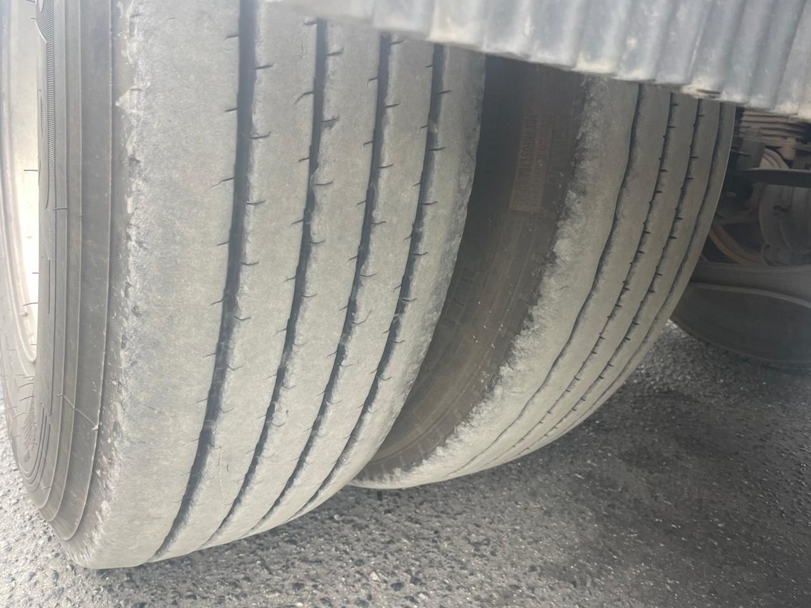 Volvo FM370 - 11/11 8