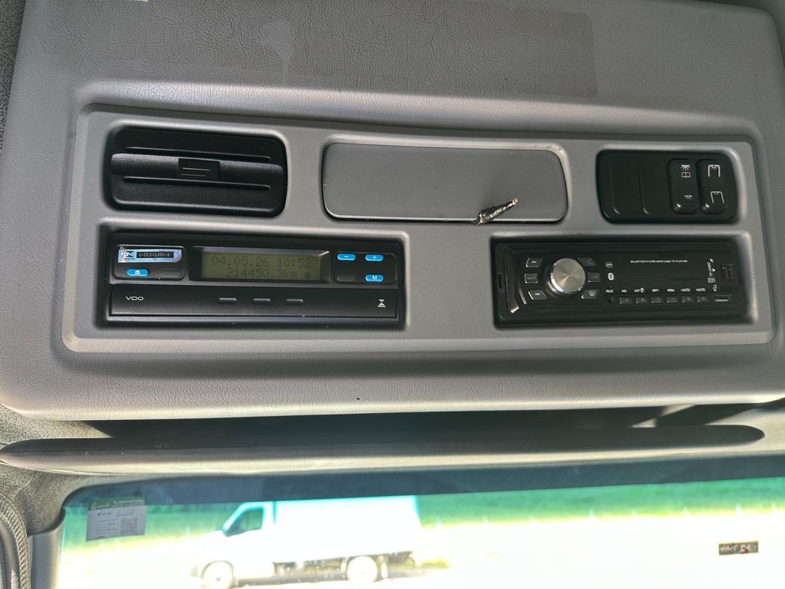 Mercedes Benz Atego 2430 - 16/16 15