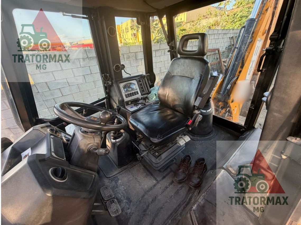 JCB 3CX - 17/17 11