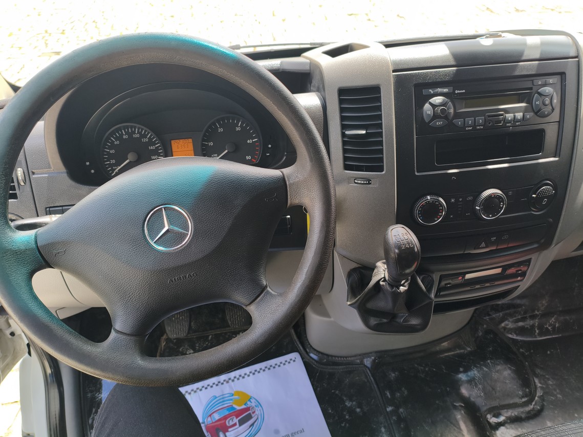 Mercedes Benz Sprinter 515 de carga - 17/18 6