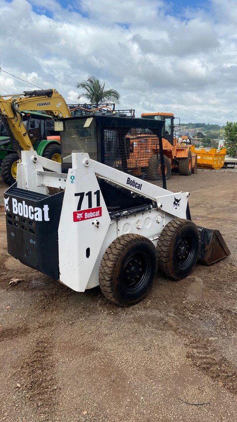Bobcat 711 - 92/92 4