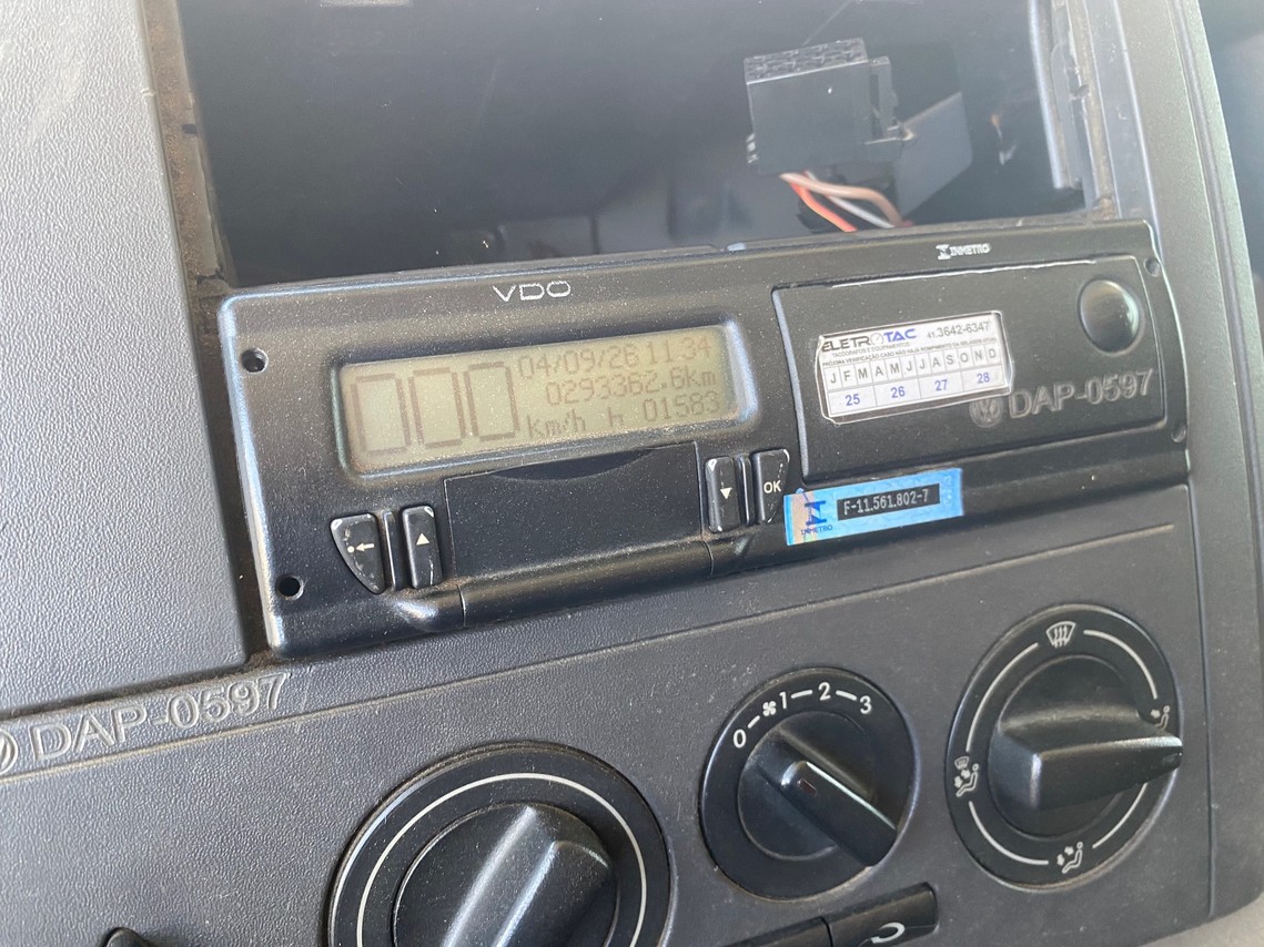 Volkswagen 24-280 E Constellation 6x2 - 17/18 13