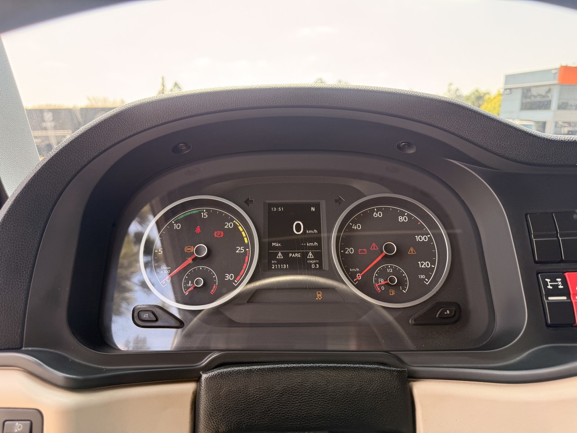 Volkswagen 28-480 6x2 Meteor - 23/24 27