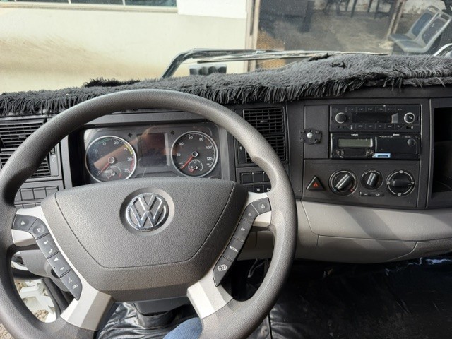 Volkswagen 30 320 - 23/23 10