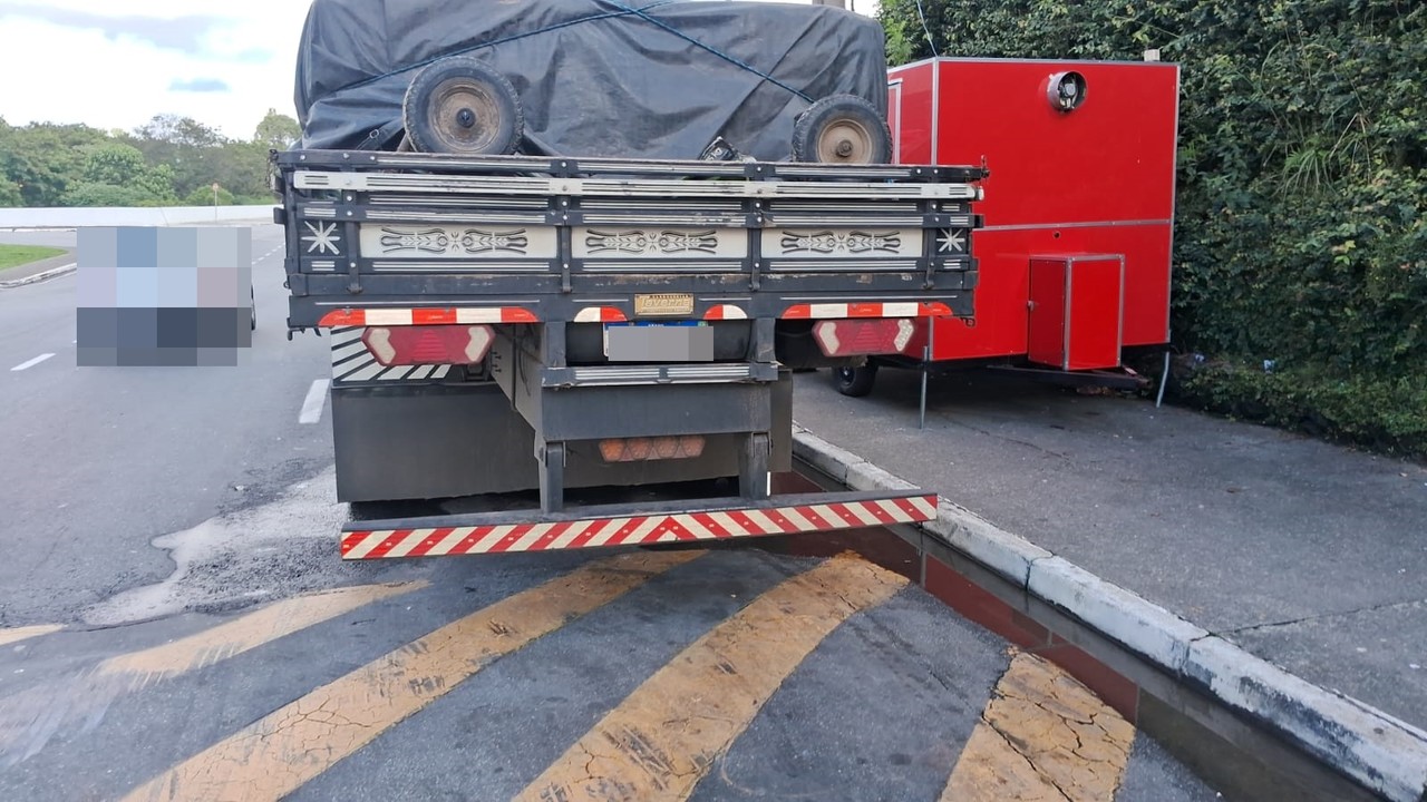 Ford Cargo2429 - 14/14 6