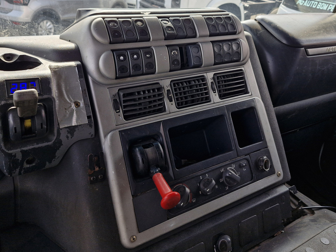 Iveco Stralis 380 - 10/10 9