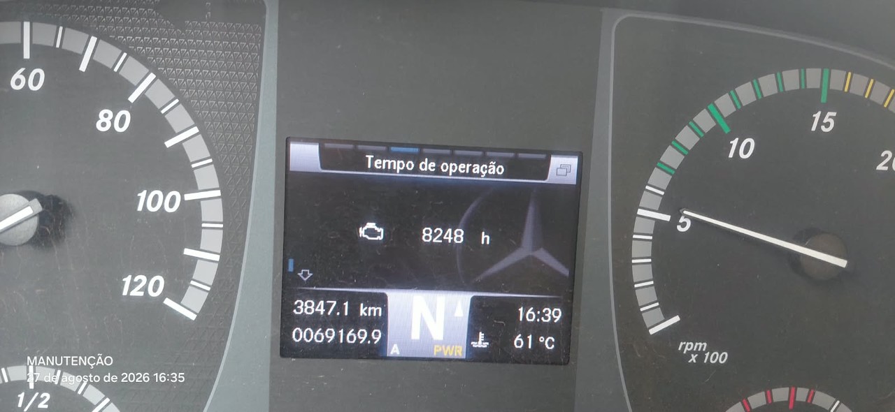 Mercedes Benz Axor 4144 - 20/20 2