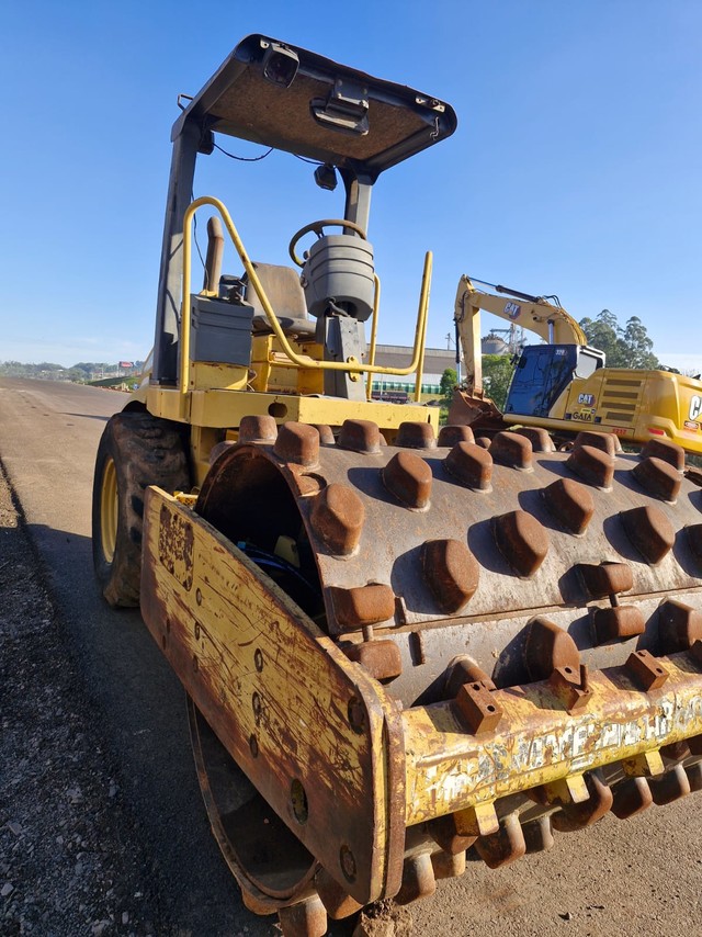 Caterpillar CS423 - 04/04 3