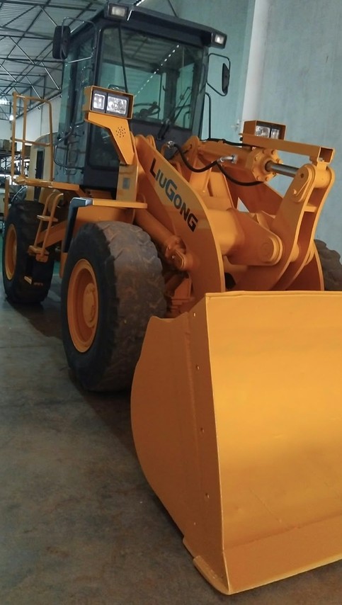 Liugong  835 - 14/14 3
