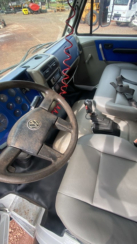 Volkswagen 13-180 - 03/04 5