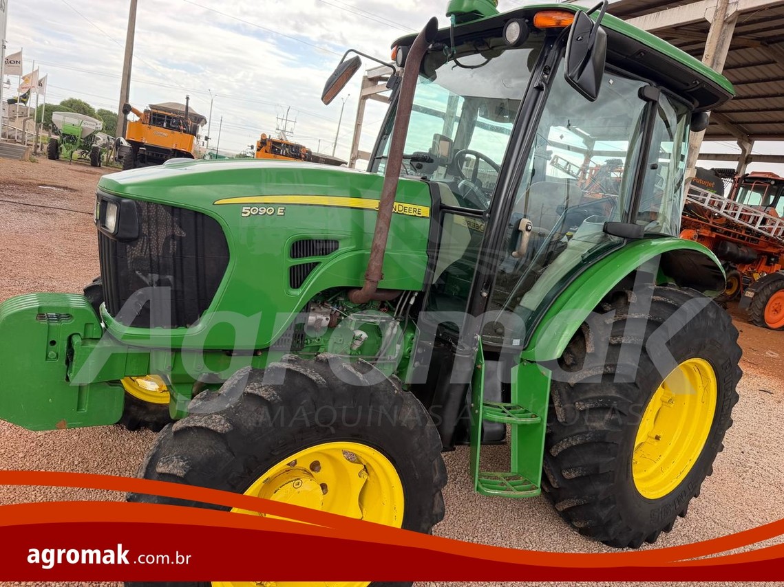 John Deere 5090E - 18/18 4