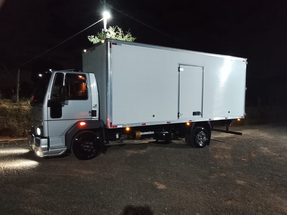 Ford Cargo1119 - 16/17 4