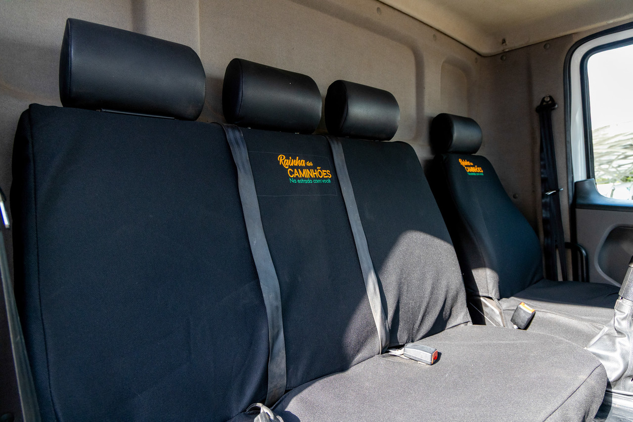 Volkswagen 17-260 Constellation Robust - 20/21 9