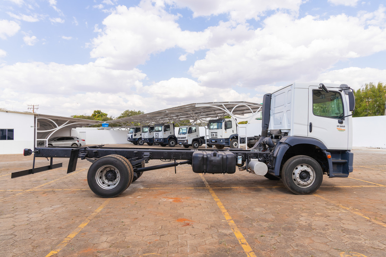 Volkswagen 17-260 Constellation Robust - 21/22 13