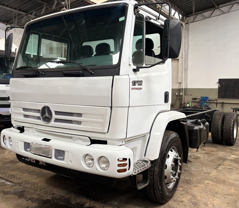 Mercedes Benz MB 1718 - 08/09 14