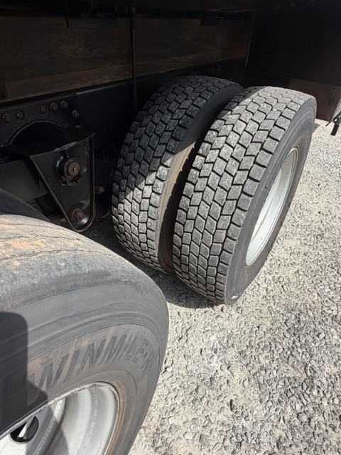 Mercedes Benz MB 2324 - 13/13 12