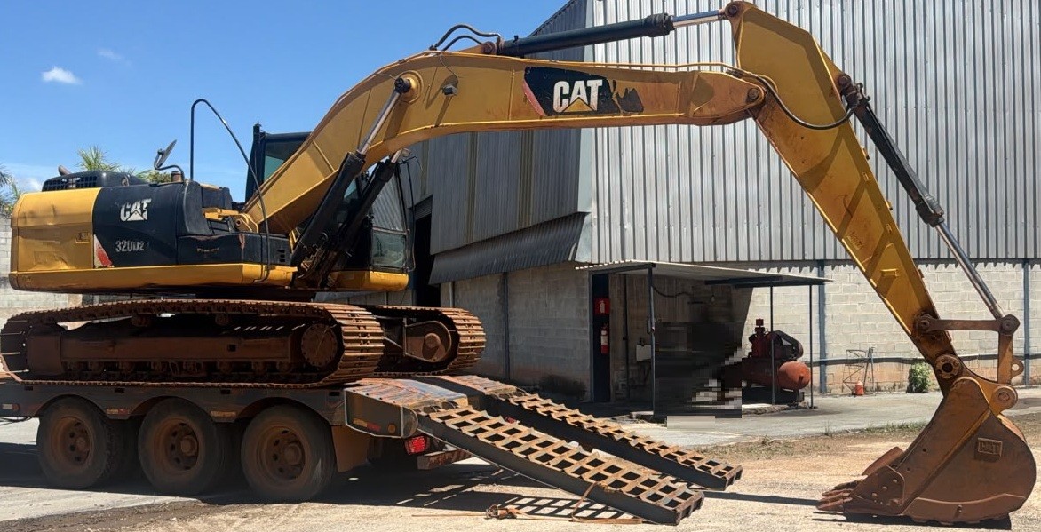 Caterpillar 320D2L - 15/15 2