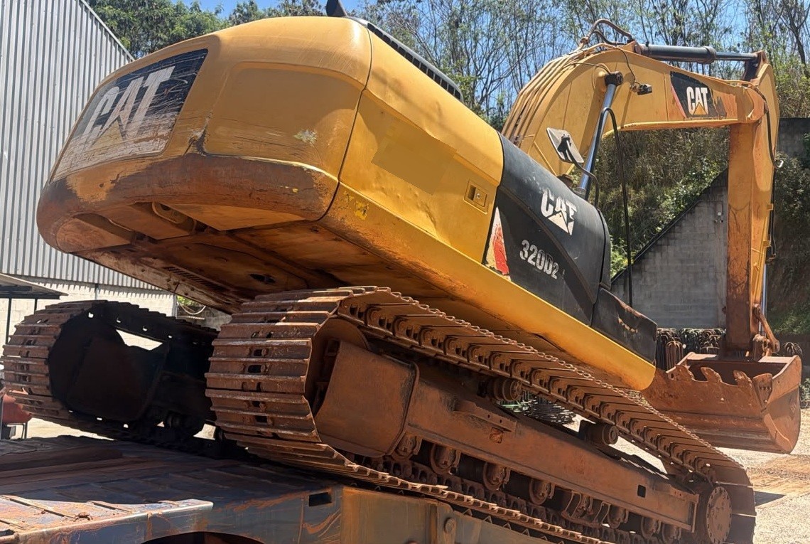 Caterpillar 320D2L - 15/15 5