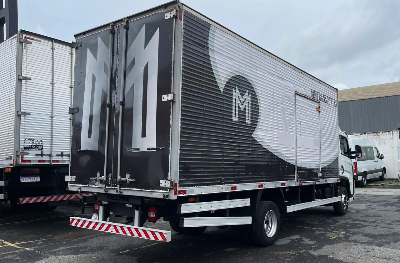 Volkswagen 11-180 Delivery  - 21/22 4