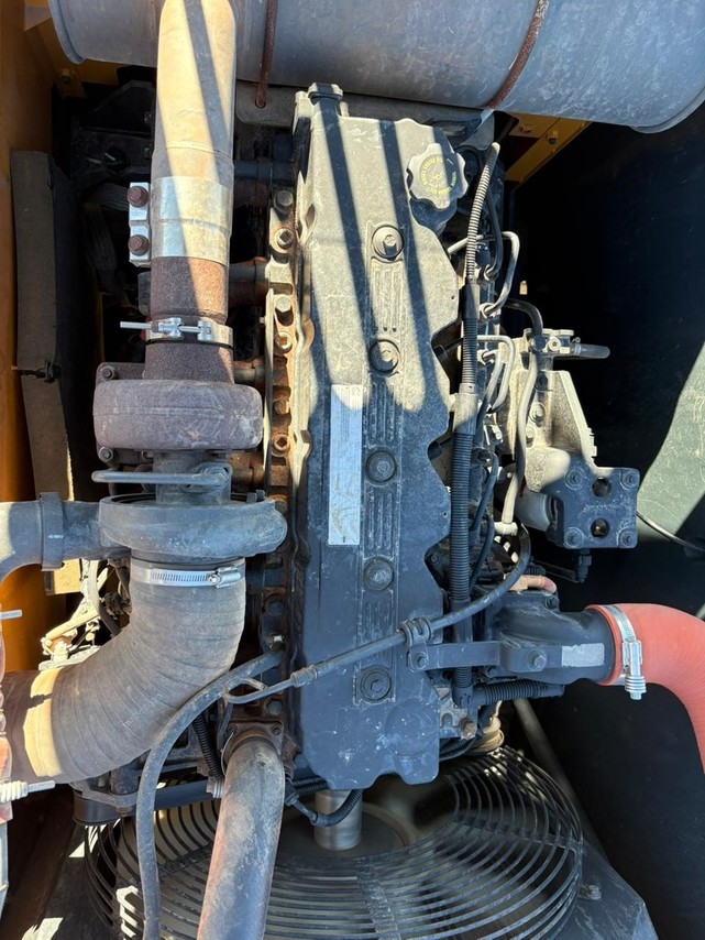 Hyundai R220 LC - 22/22 6