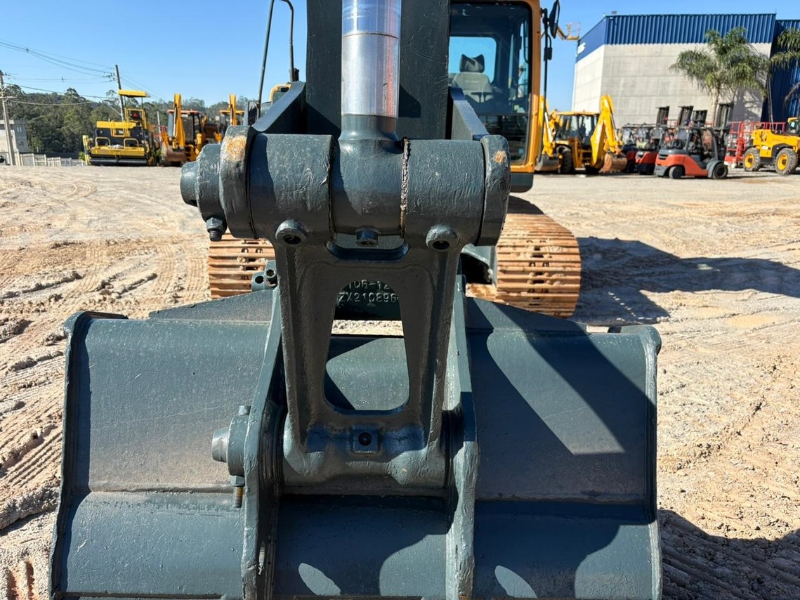 Hyundai R220 LC - 22/22 15