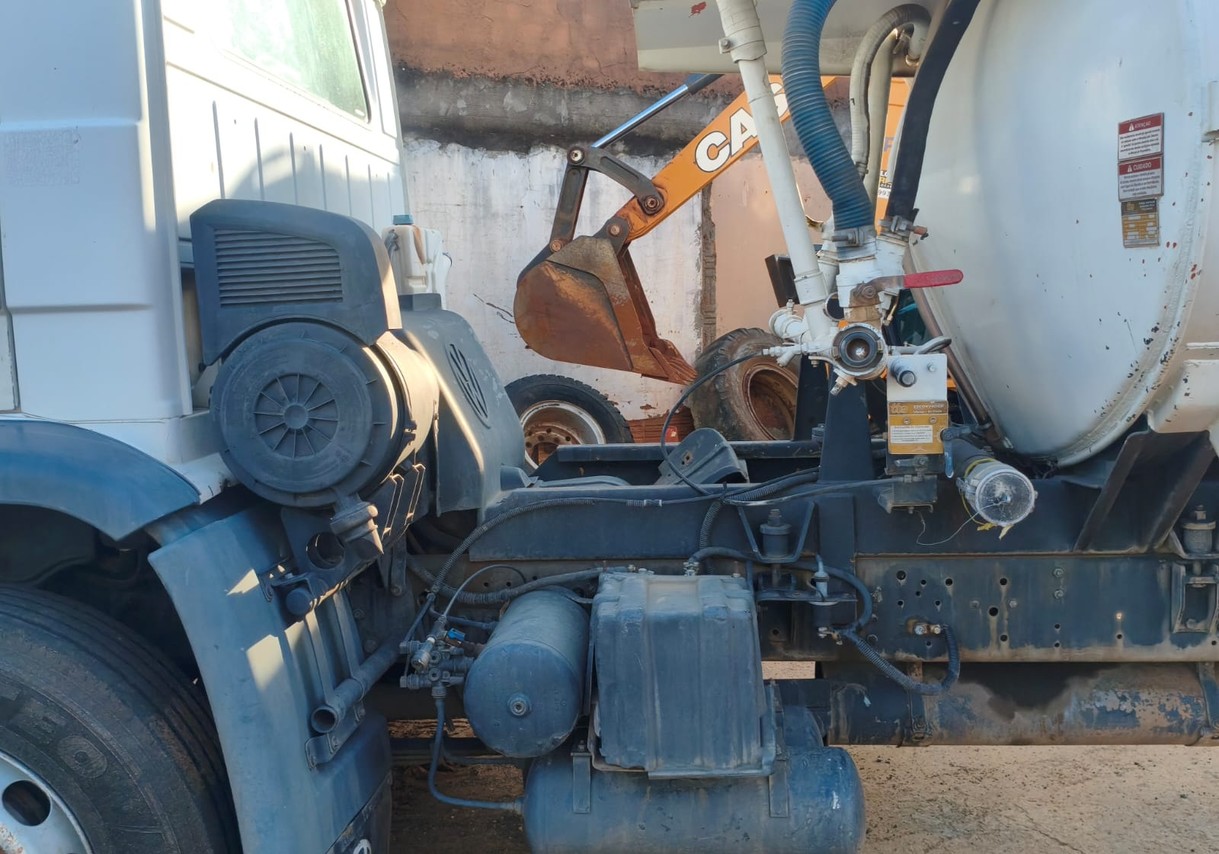 Volkswagen 15-180 E Worker - 09/09 5