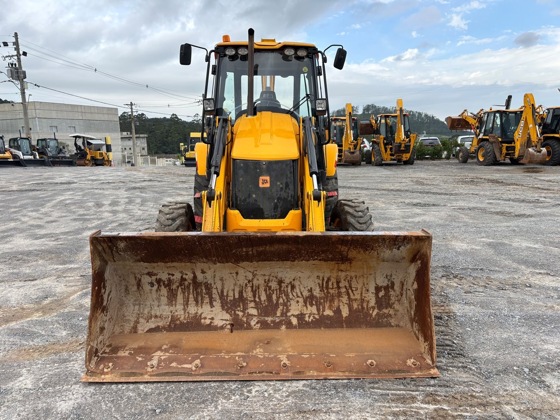 JCB 3CX - 19/19 7