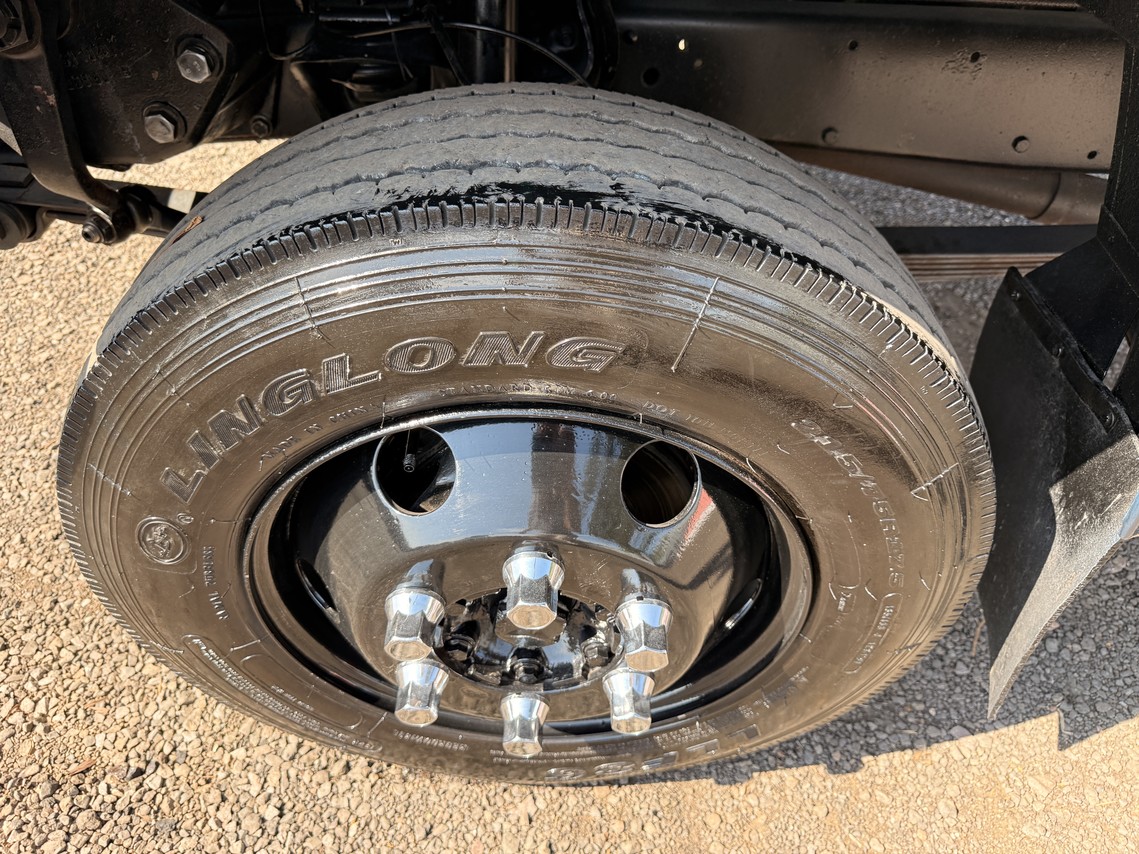 Mercedes Benz MB 709 - 90/91 17