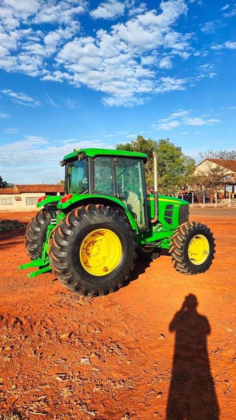 John Deere 6125J - 22/22 2