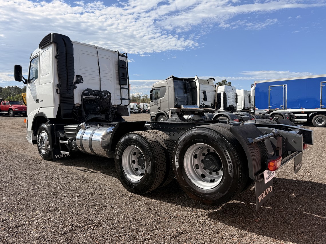 Volvo FH12 420 - 04/05 5