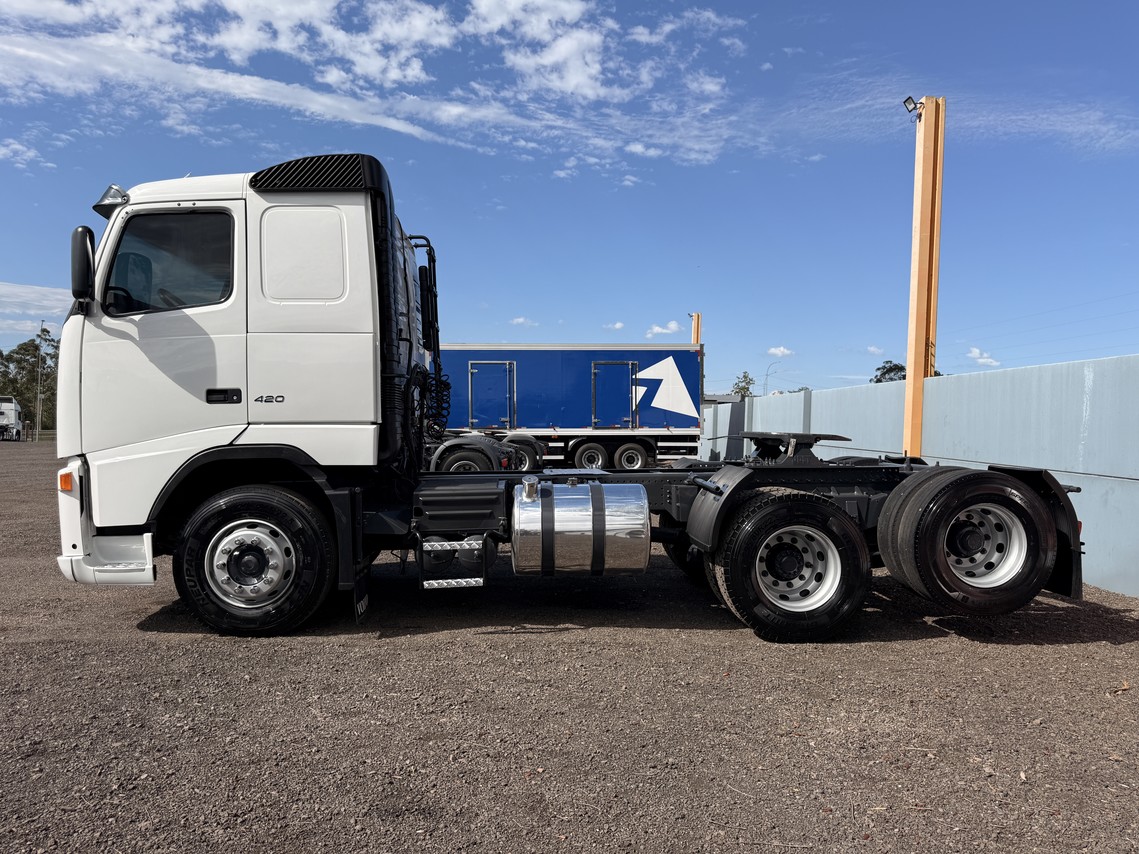 Volvo FH12 420 - 04/05 6