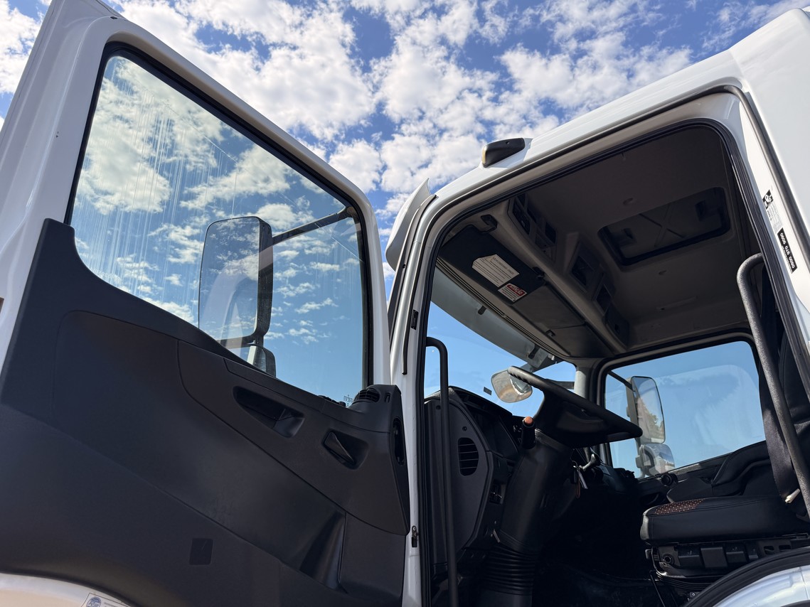 Mercedes Benz Axor 3344 - 21/21 15