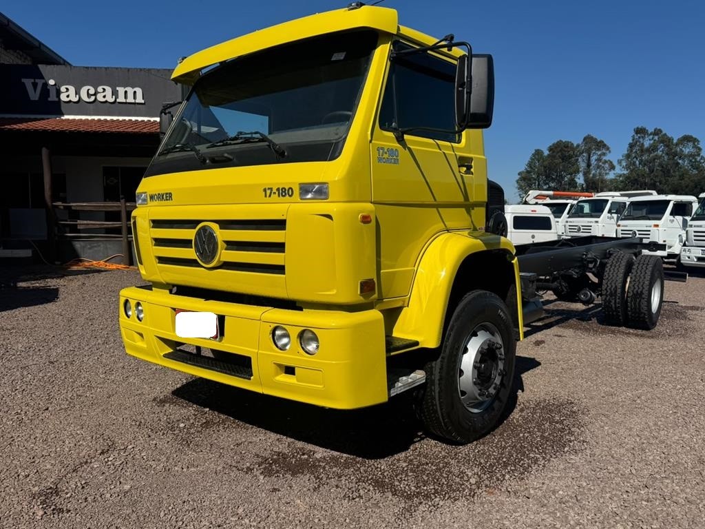 Volkswagen VW 17180 - 11/11 2
