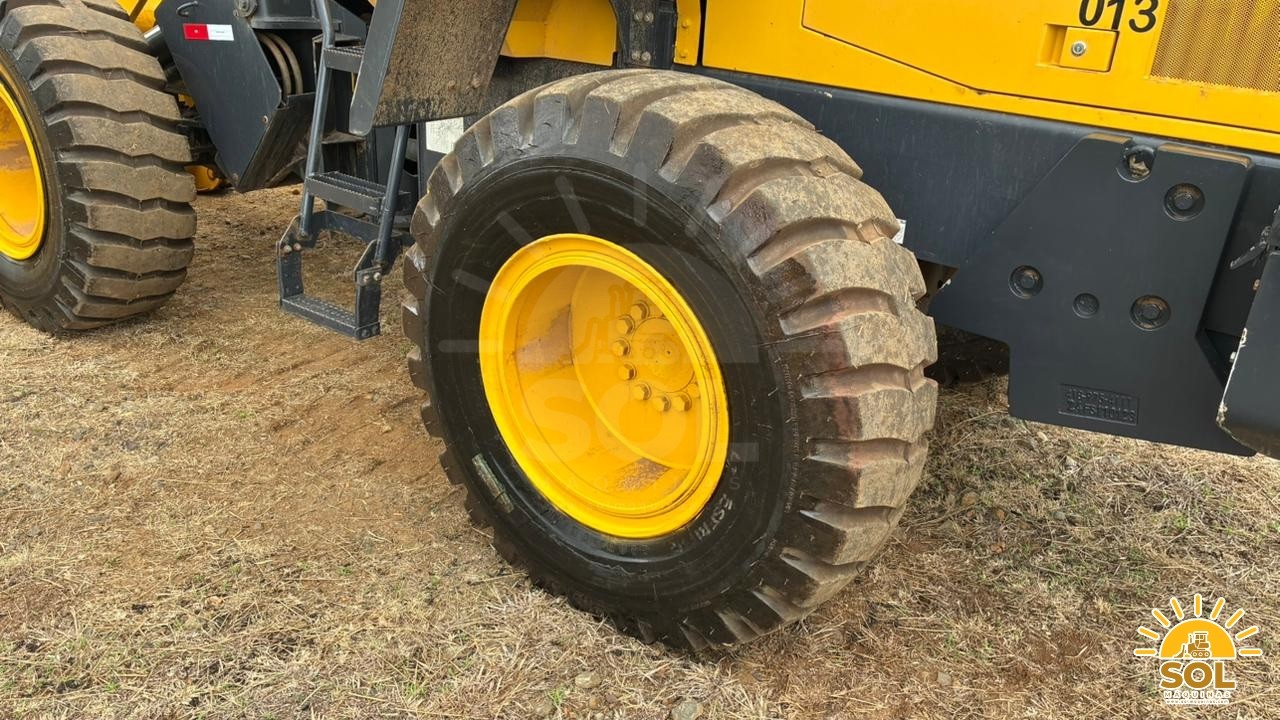 Komatsu WA200 - 23/23 16