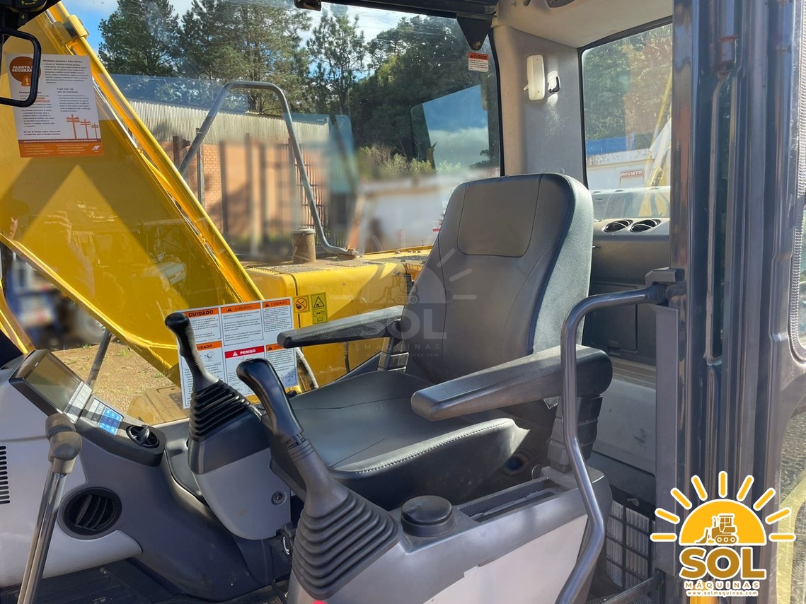 Komatsu PC130 - 16/16 13