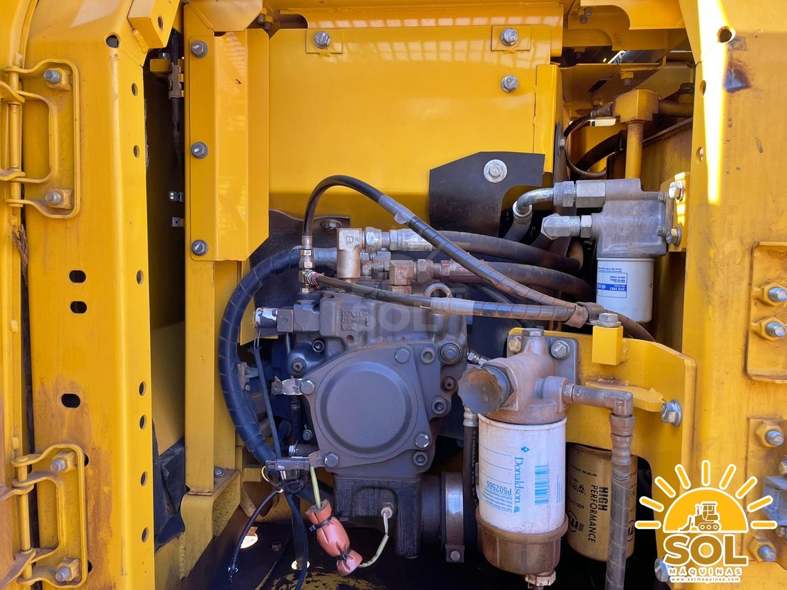 Komatsu PC130 - 16/16 14