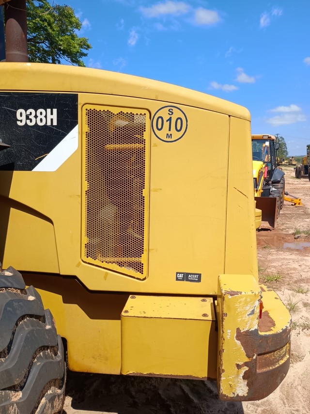 Caterpillar 938H - 08/08 4