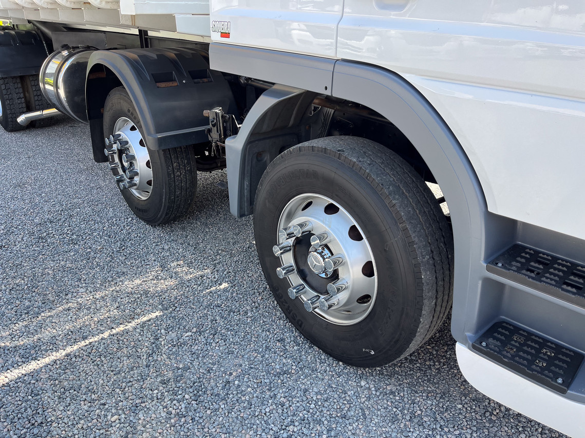 Mercedes Benz Atego 2425 - 08/09 8