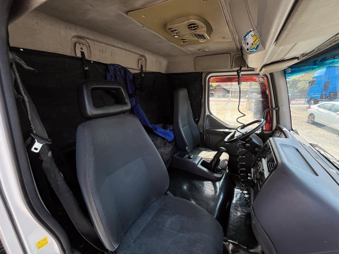 Volvo VM260 - 10/10 7