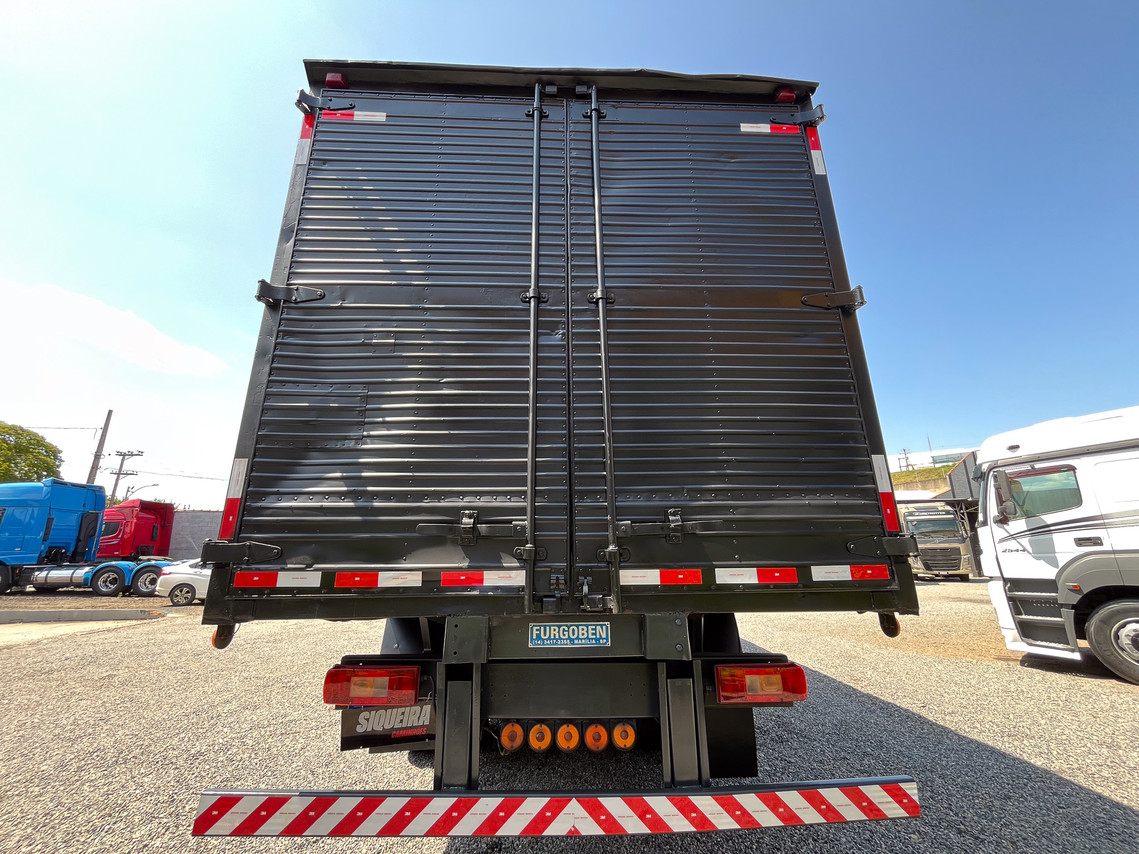 Volvo VM260 - 10/10 10