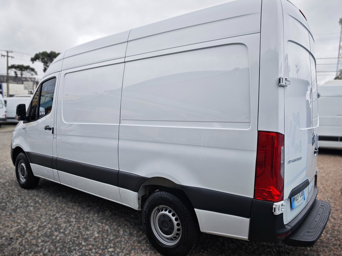 Mercedes Benz Sprinter 416 Furgão - 21/22 2